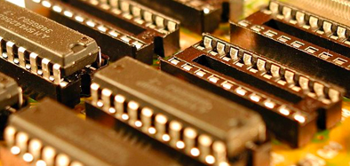 模擬ic設(shè)計應(yīng)屆生待遇